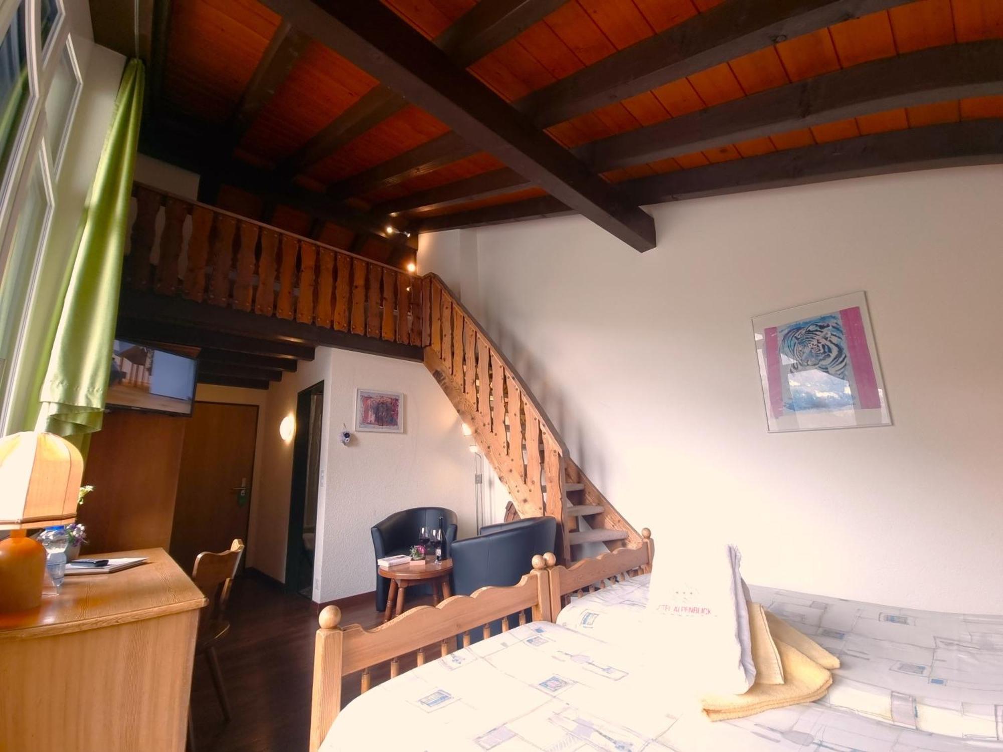Hotel Alpenblick-Leukerbad-Therme Zimmer foto
