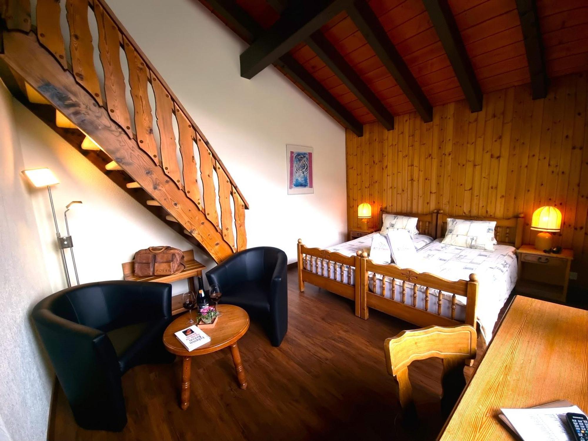 Hotel Alpenblick-Leukerbad-Therme Zimmer foto