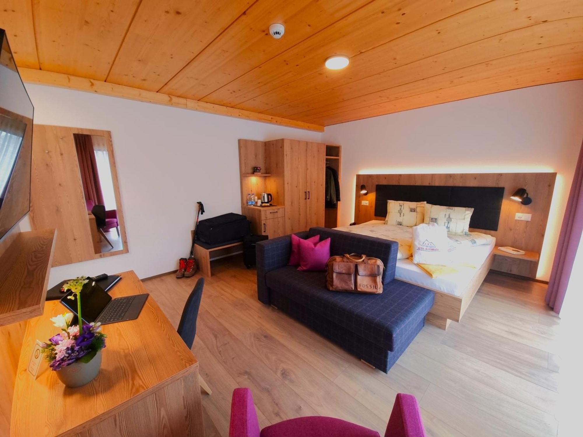 Hotel Alpenblick-Leukerbad-Therme Zimmer foto