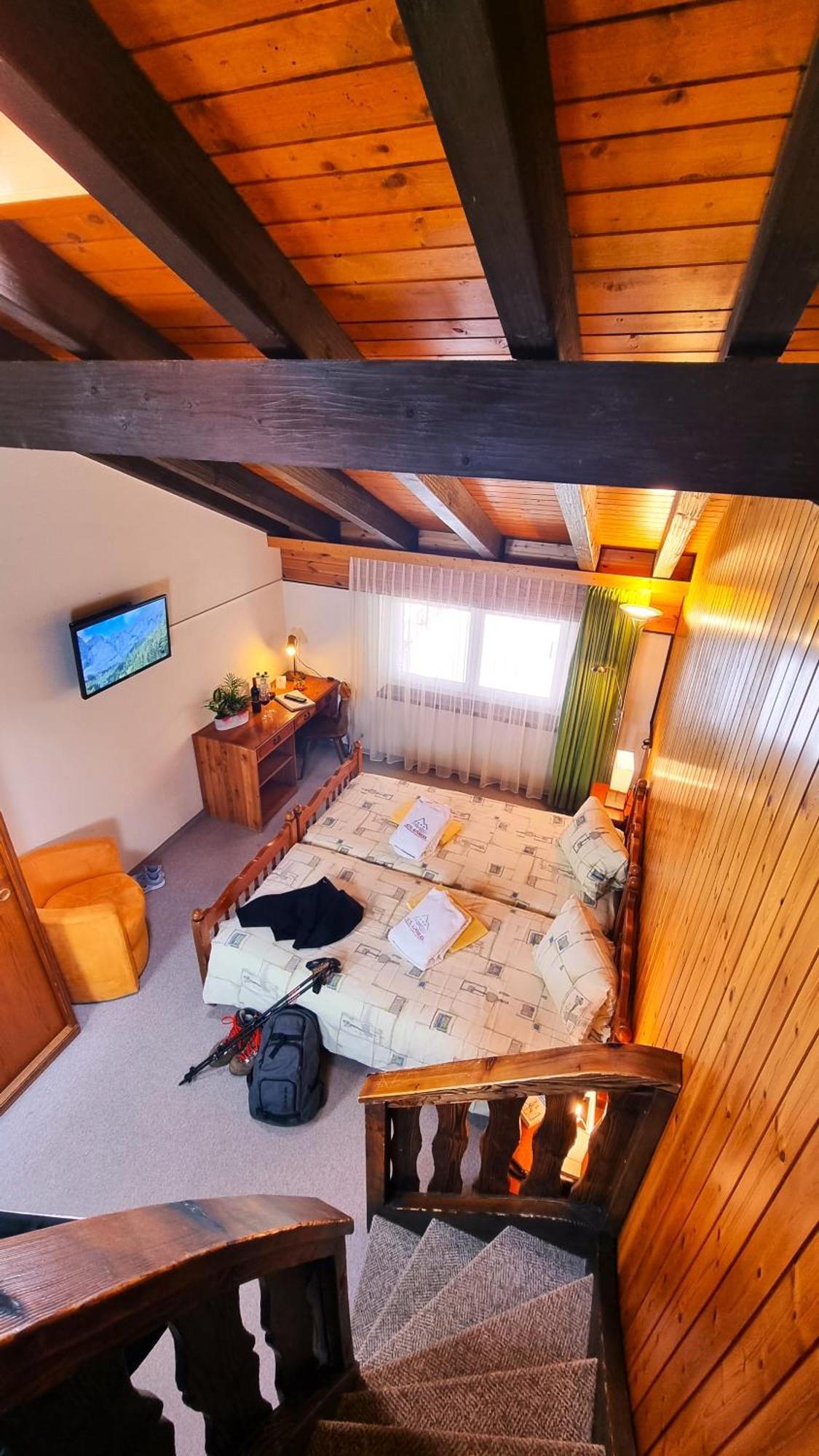 Hotel Alpenblick-Leukerbad-Therme Zimmer foto